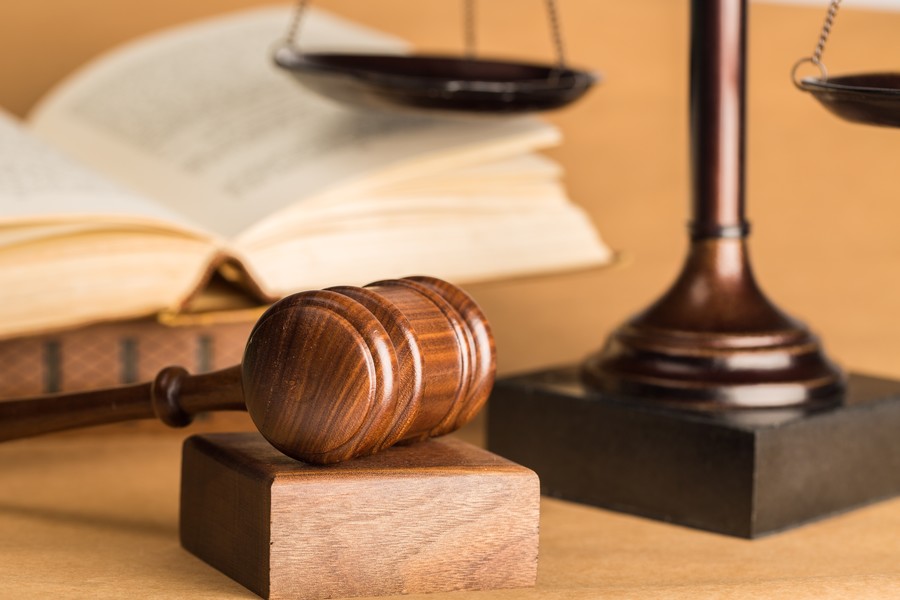 羅湖區律師事務所解讀：放縱制售偽劣商品犯罪追訴標準，守護市場正義