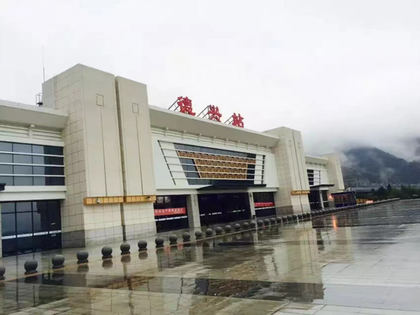 勞動(dòng)普法—深圳工傷賠償律師解答一次性傷殘補(bǔ)助金等問題