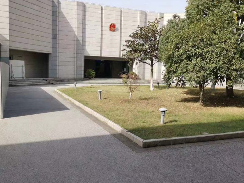 深圳拆遷律師來講講公有居住房屋被拆遷后貨幣補償款歸誰有