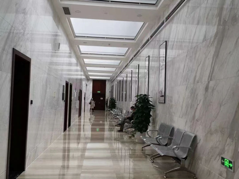 深圳知名刑辯律師來講講未成年人入室盜竊少量財物一般怎么判刑