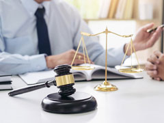 深圳律師咨詢網來講講非法獲取虛擬財產的行為能否視為財產犯罪